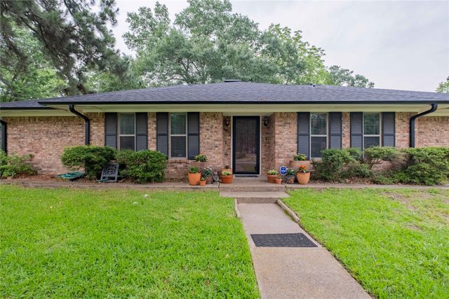 1015 Bel Air Drive, Athens, TX 75751