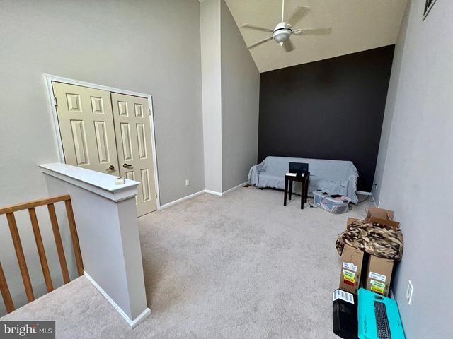 914 EAGLES CHASE DR, Lawrenceville, NJ 08648