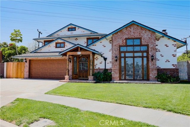 8679 El Costa Circle, Fountain Valley, CA 92708