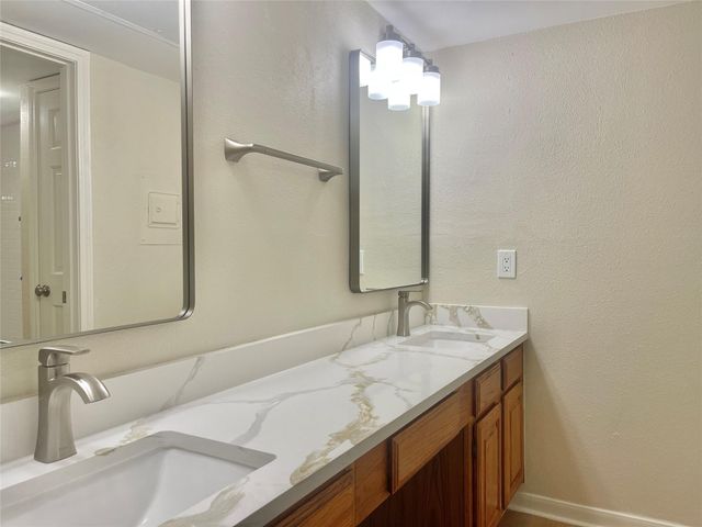 1311 Antoine Drive 233, Houston, TX 77055