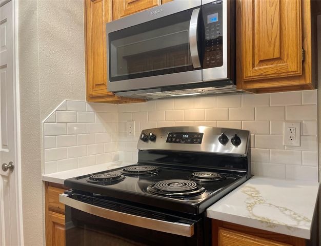 1311 Antoine Drive 233, Houston, TX 77055