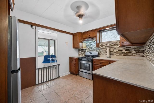 8931 85th Street, Woodhaven, NY 11421