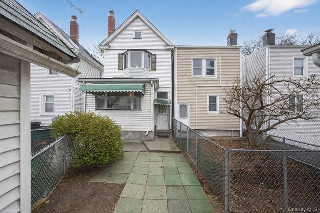 8931 85th Street, Woodhaven, NY 11421