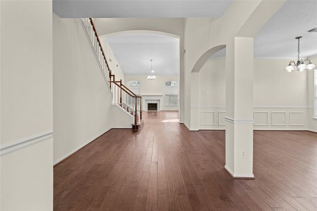 2405 Evergreen Drive, Pearland, TX 77581