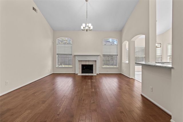 2405 Evergreen Drive, Pearland, TX 77581