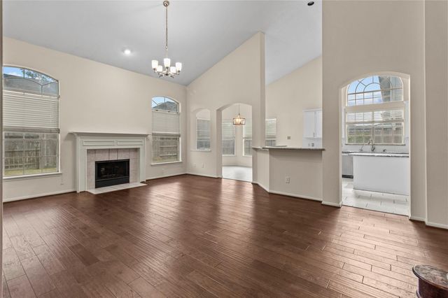 2405 Evergreen Drive, Pearland, TX 77581