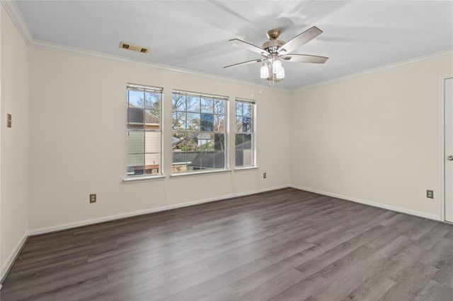 2405 Evergreen Drive, Pearland, TX 77581