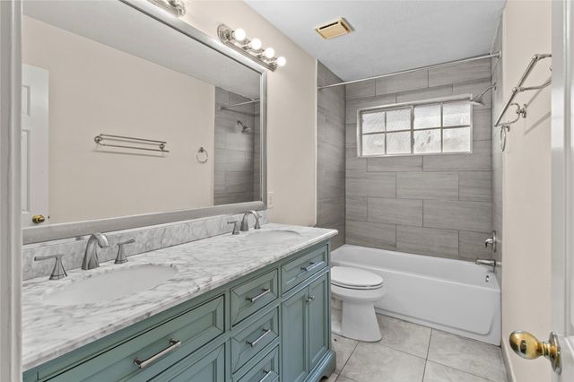 2405 Evergreen Drive, Pearland, TX 77581