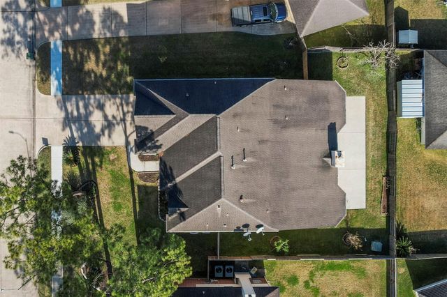 2405 Evergreen Drive, Pearland, TX 77581