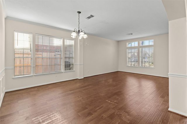 2405 Evergreen Drive, Pearland, TX 77581