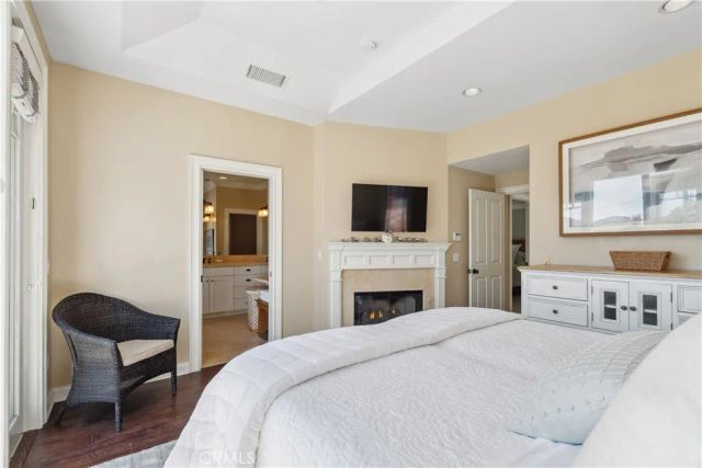 705 Goldenrod Avenue, Corona Del Mar, CA 92625