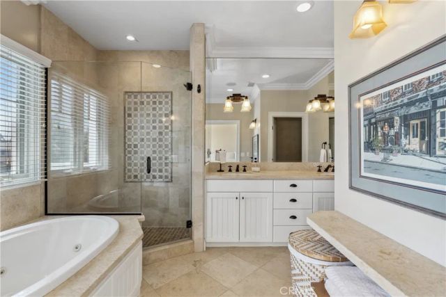 705 Goldenrod Avenue, Corona Del Mar, CA 92625