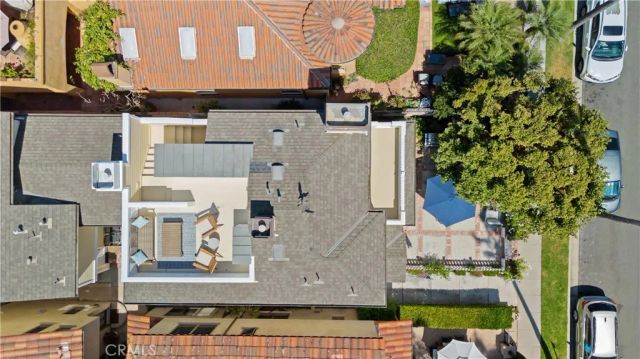 705 Goldenrod Avenue, Corona Del Mar, CA 92625