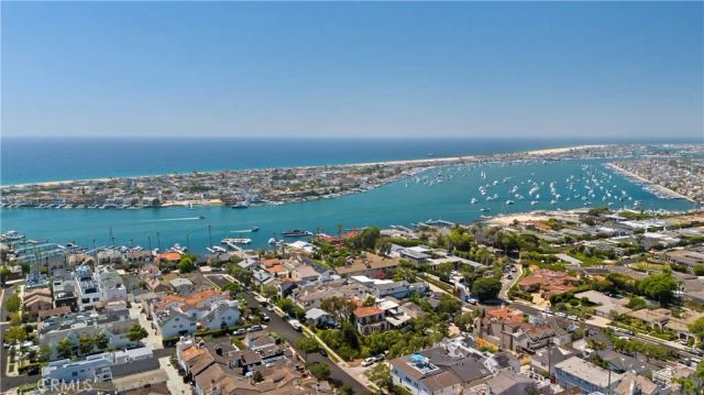 705 Goldenrod Avenue, Corona Del Mar, CA 92625