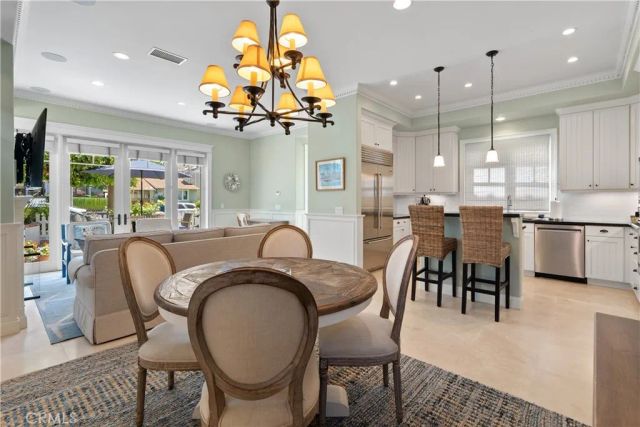 705 Goldenrod Avenue, Corona Del Mar, CA 92625