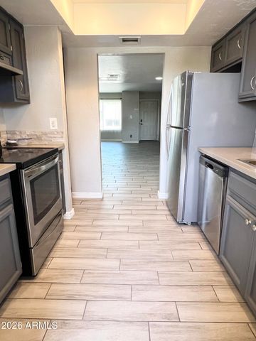 1927 E HAMPTON Avenue 257, Mesa, AZ 85204