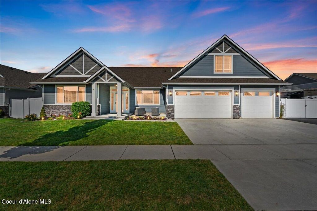 1985 N VIKING LOOP, Post Falls, ID 83854