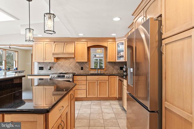 903 GERMANTOWN PIKE, Plymouth Meeting, PA 19462