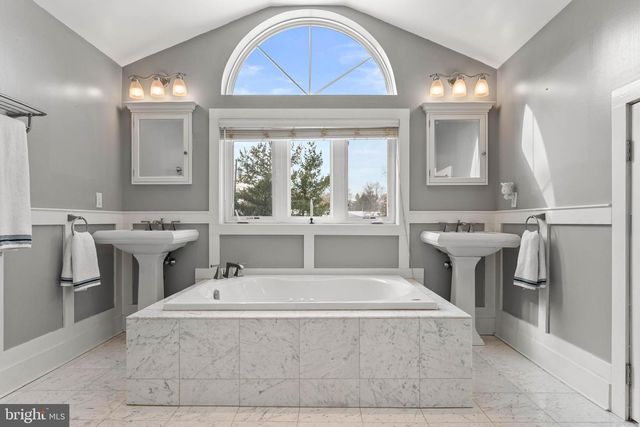 903 GERMANTOWN PIKE, Plymouth Meeting, PA 19462