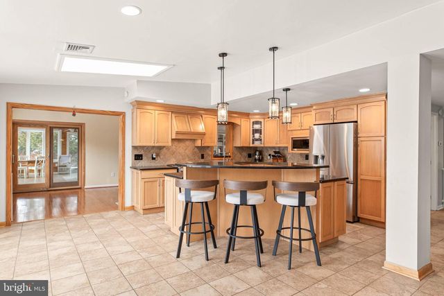 903 GERMANTOWN PIKE, Plymouth Meeting, PA 19462