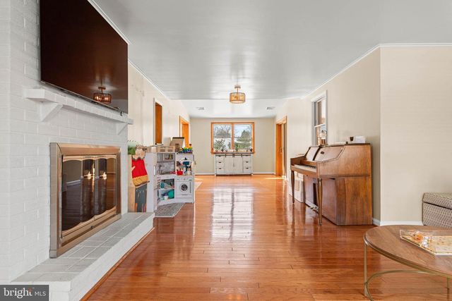 903 GERMANTOWN PIKE, Plymouth Meeting, PA 19462