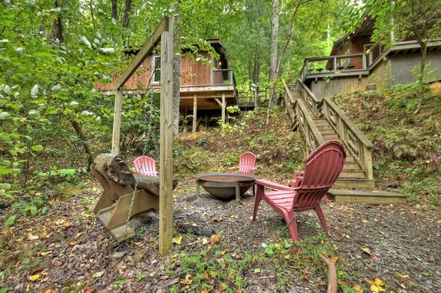 163 Chestnut Ridge Trail, Blue Ridge, GA 30513