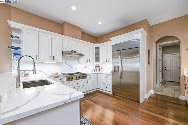 3560 Ovella Way, Pleasanton, CA 94566