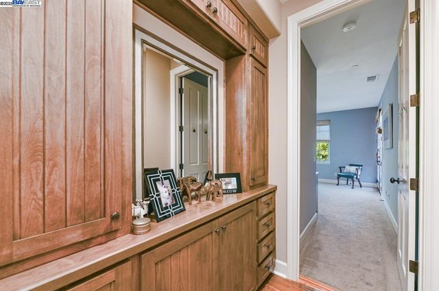 3560 Ovella Way, Pleasanton, CA 94566