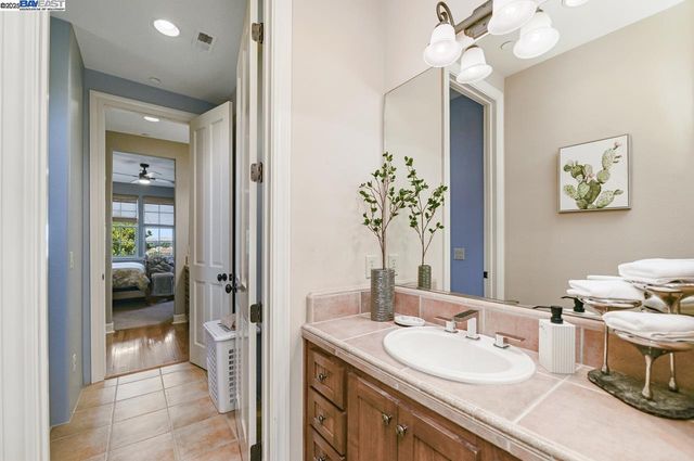 3560 Ovella Way, Pleasanton, CA 94566