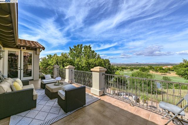 3560 Ovella Way, Pleasanton, CA 94566