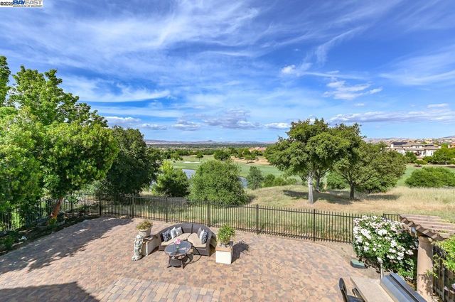 3560 Ovella Way, Pleasanton, CA 94566