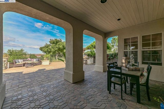3560 Ovella Way, Pleasanton, CA 94566