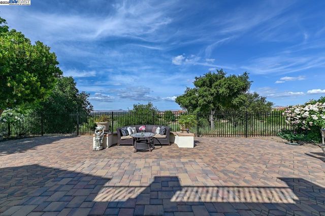 3560 Ovella Way, Pleasanton, CA 94566
