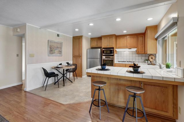 2605 Queenwood Dr, Rancho Cordova, CA 95670