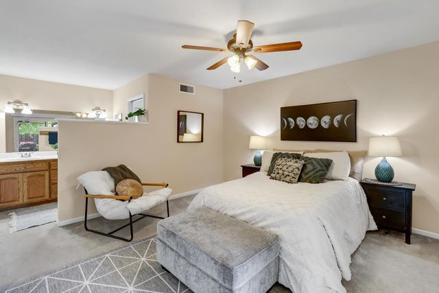 2605 Queenwood Dr, Rancho Cordova, CA 95670