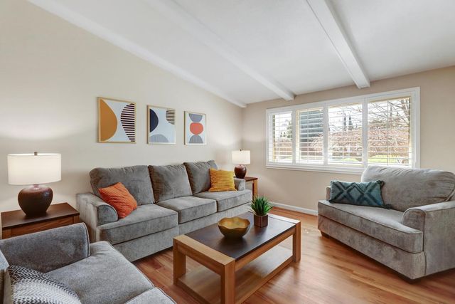 2605 Queenwood Dr, Rancho Cordova, CA 95670