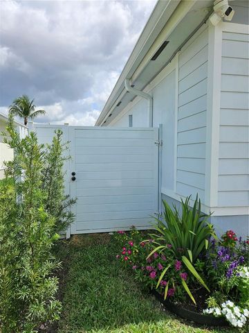 22155 Miami Ave, Miami, FL 33170