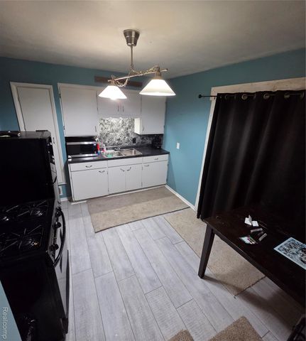 3614 holly ave, Genesee Charter Township, MI 48506