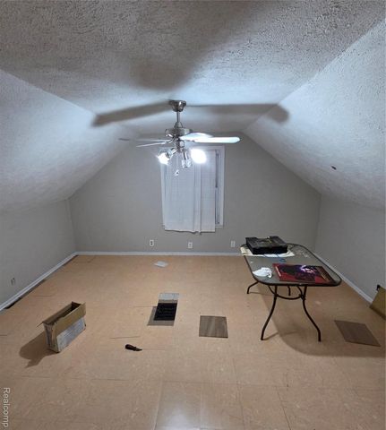 3614 holly ave, Genesee Charter Township, MI 48506