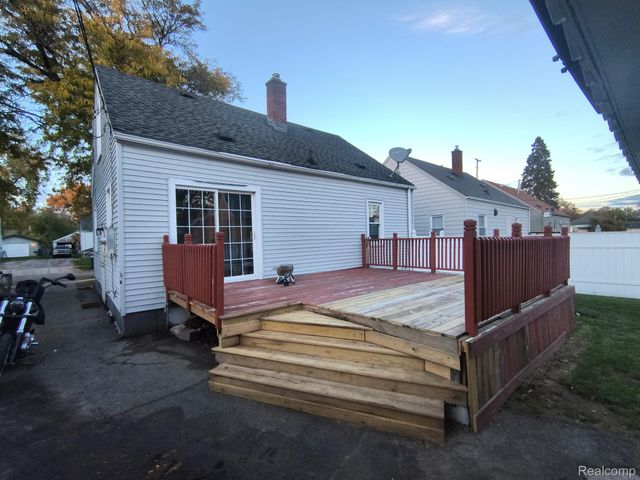 3614 holly ave, Genesee Charter Township, MI 48506