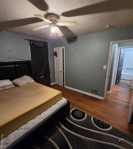 3614 holly ave, Genesee Charter Township, MI 48506