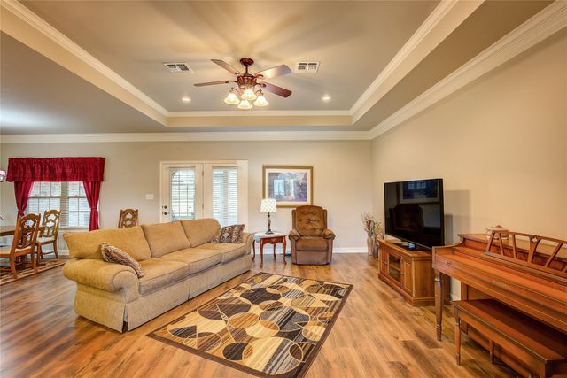 304 Private Road 5940, Emory, TX 75440