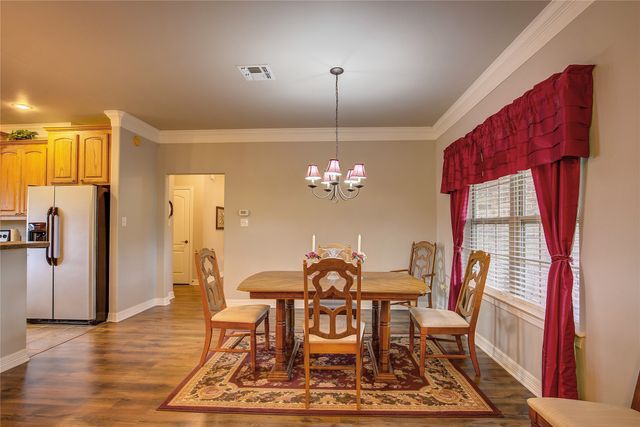 304 Private Road 5940, Emory, TX 75440