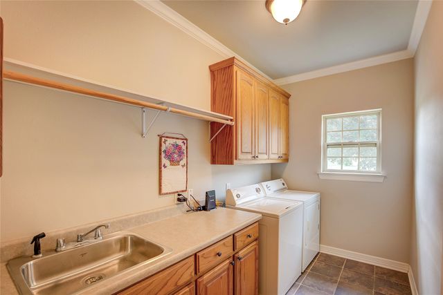 304 Private Road 5940, Emory, TX 75440
