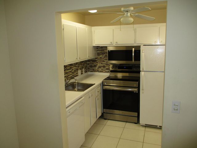 506 Mansfield M, Boca Raton, FL 33434