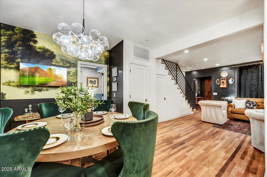 Image 14 of property listing at 87 W Windsor Avenue, Phoenix, AZ 85003