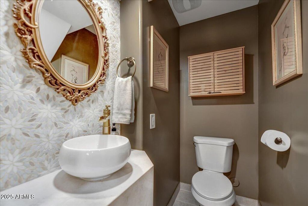 Image 18 of property listing at 87 W Windsor Avenue, Phoenix, AZ 85003