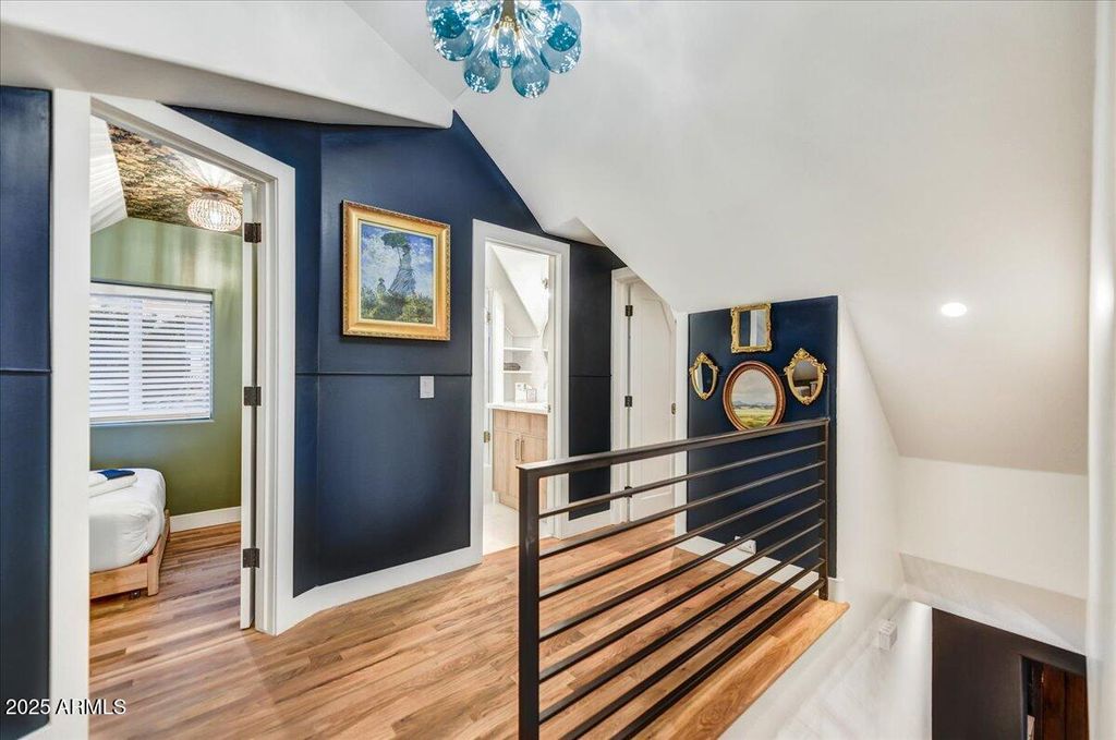 Image 25 of property listing at 87 W Windsor Avenue, Phoenix, AZ 85003