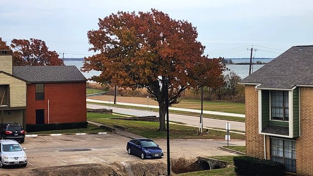 5813 Lake Hubbard Parkway 408, Garland, TX 75043