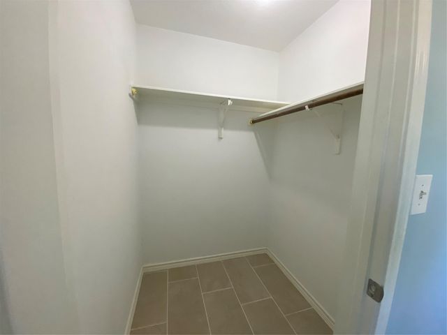 10662 Royal York Drive, Conroe, TX 77303